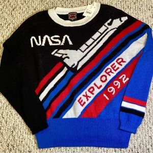 NASA Explorer 1992 Space Shuttle Crewneck Pullover Sweater XS Red White Blue